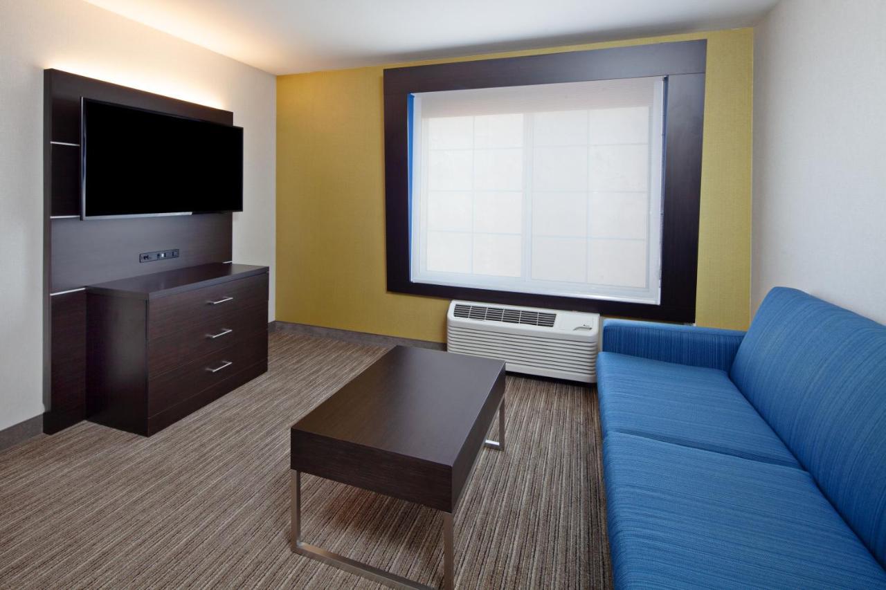 Holiday Inn Express & Suites Oakland - Airport By Ihg Esterno foto