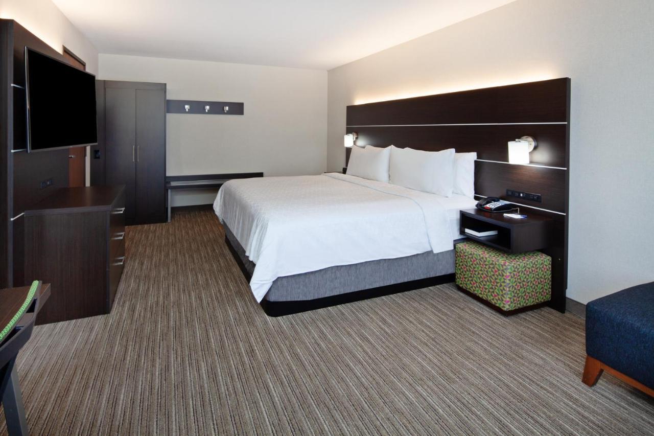 Holiday Inn Express & Suites Oakland - Airport By Ihg Esterno foto
