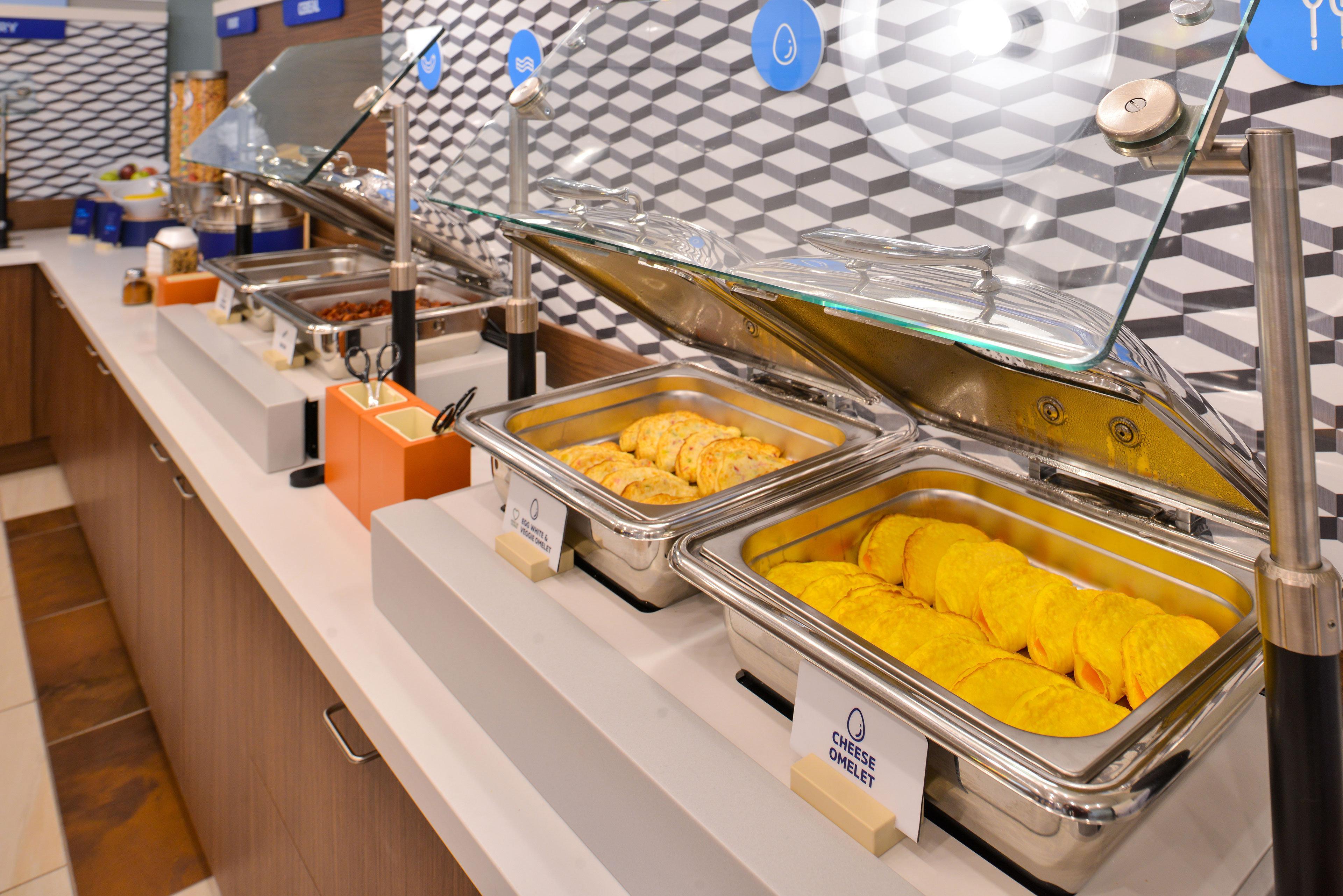 Holiday Inn Express & Suites Oakland - Airport By Ihg Esterno foto