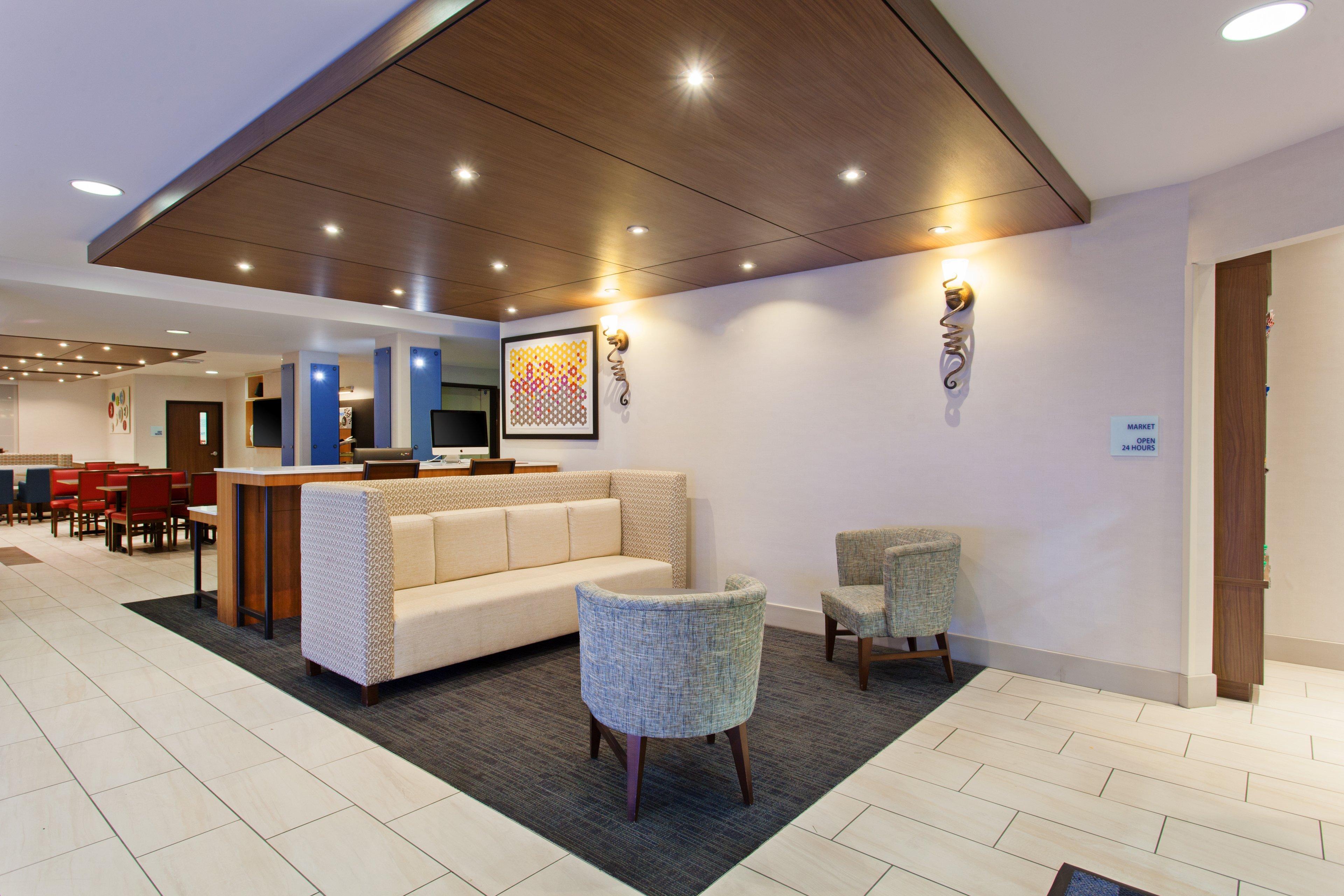 Holiday Inn Express & Suites Oakland - Airport By Ihg Esterno foto