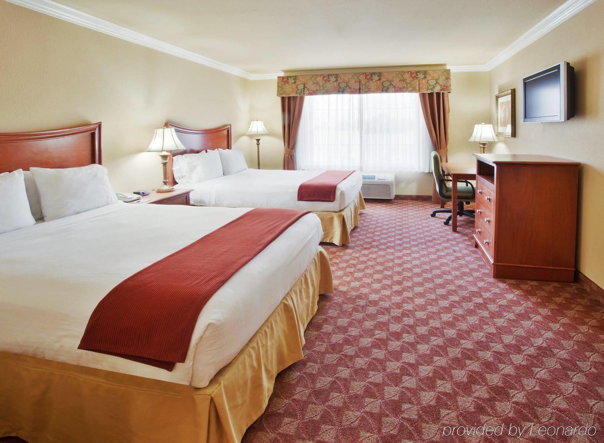 Holiday Inn Express & Suites Oakland - Airport By Ihg Camera foto