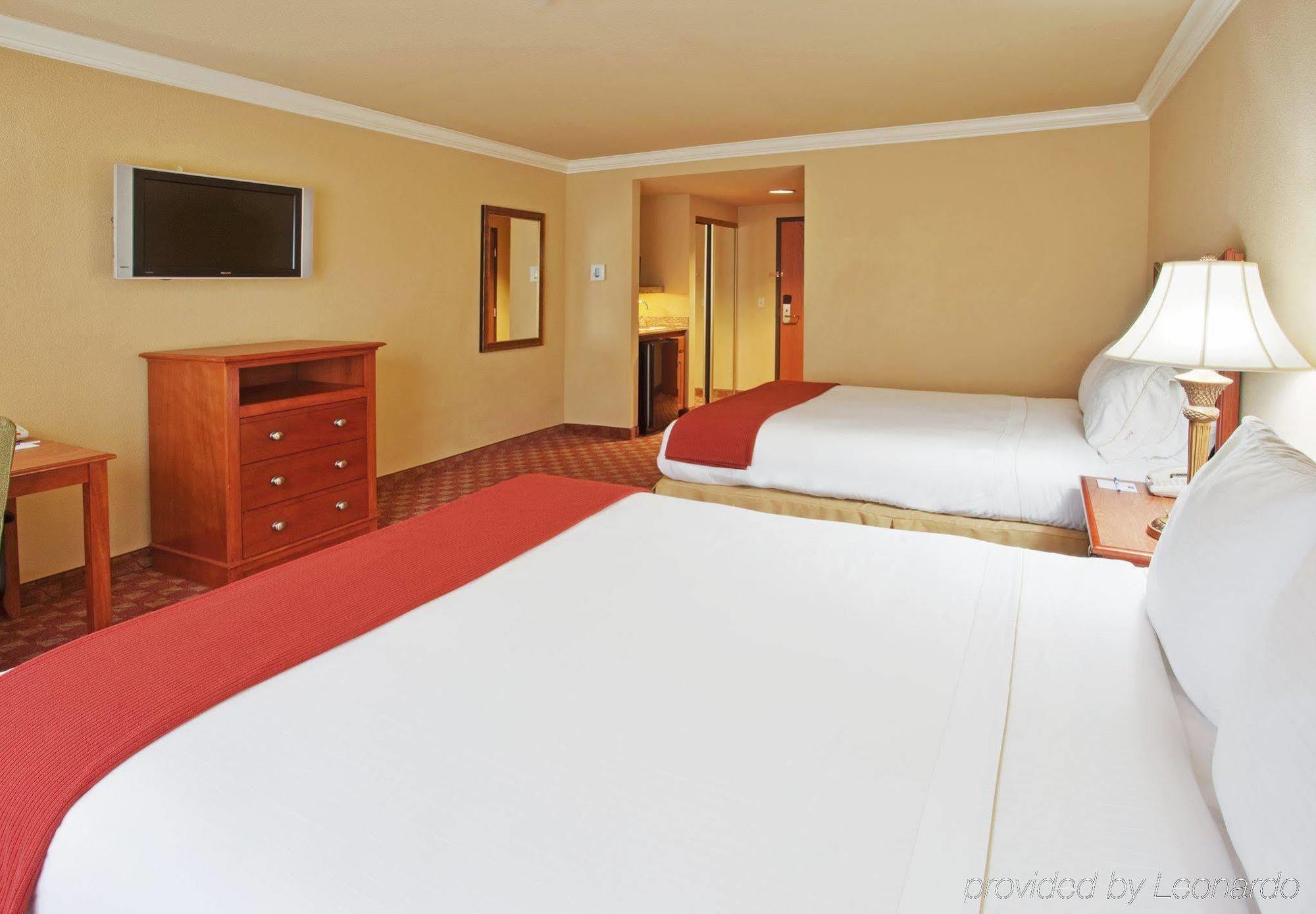 Holiday Inn Express & Suites Oakland - Airport By Ihg Camera foto