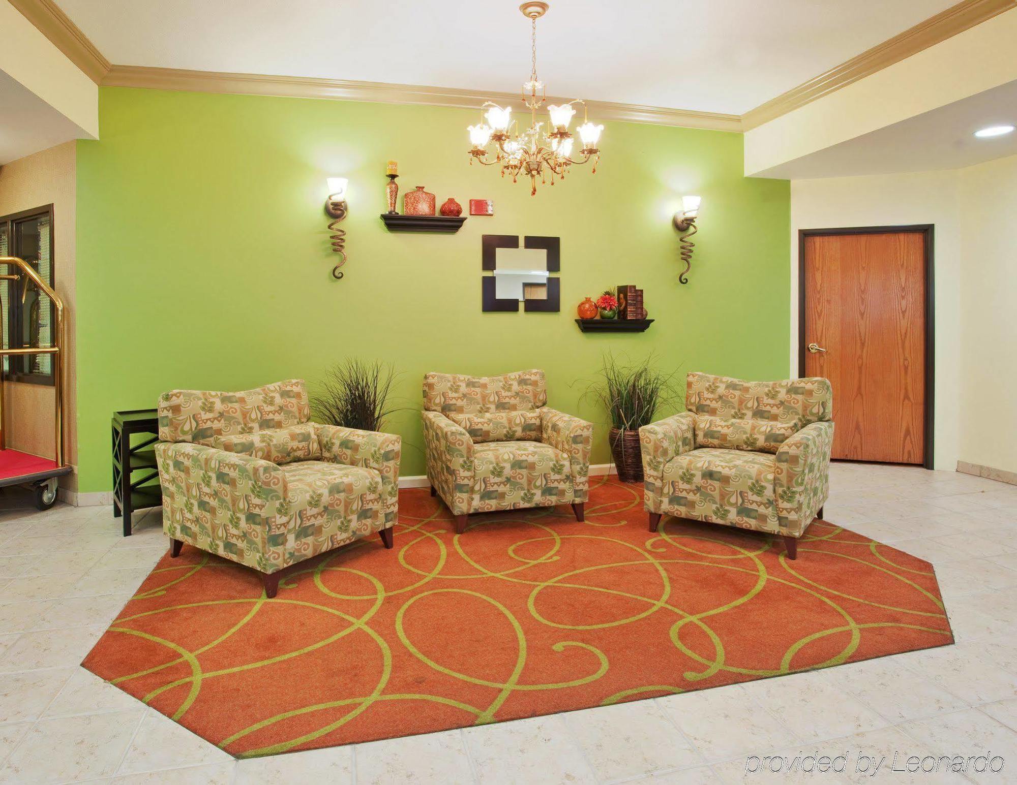 Holiday Inn Express & Suites Oakland - Airport By Ihg Esterno foto